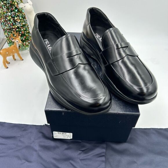Men’s Prada, leather penny loafers size 11 made in Italy - Picture 1 of 12